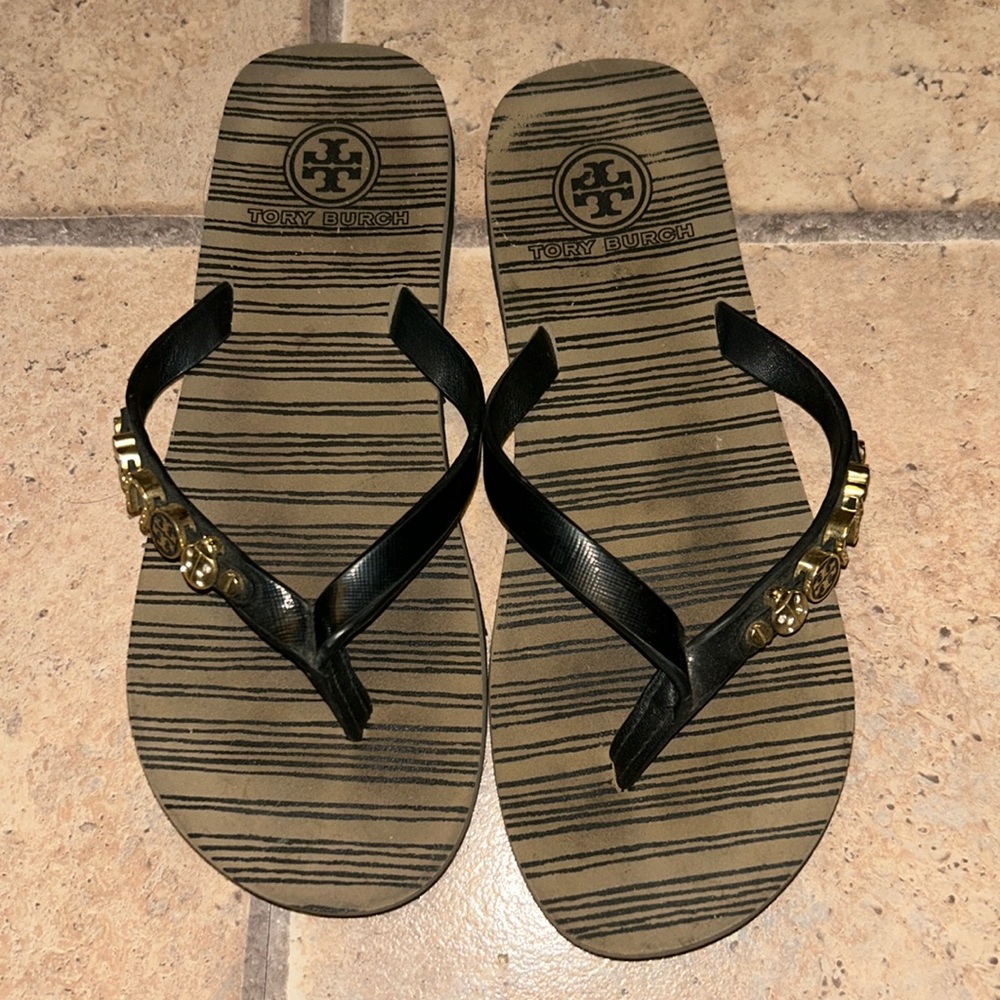 Tory Burch Kiley flip flops SIZE 7